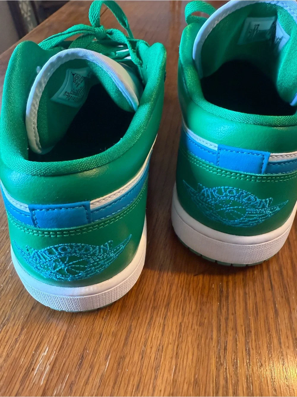 Jordan Low-Top Sneakers in Green, White and Blue